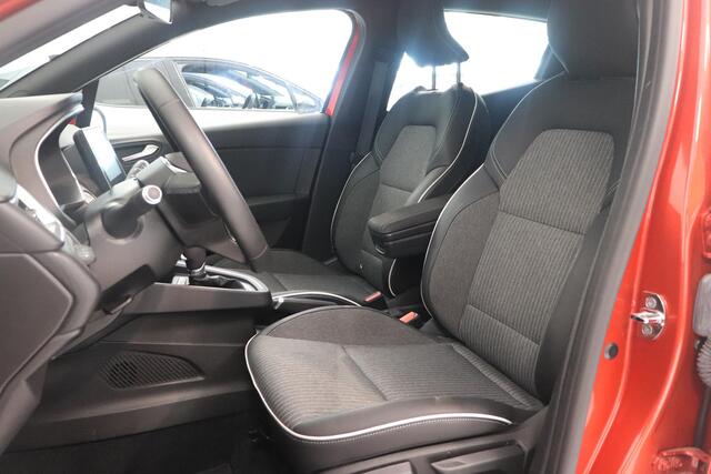 Renault CLIO 1.6 E-Tech Hybrid 140 Intens | Climatronic | Parkeersensor | Apple Carplay Android Auto Navigatie | Key-less |