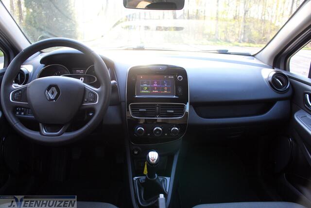 Renault CLIO Estate 0.9 TCe Zen | 2017 | Navi | Cruise |
