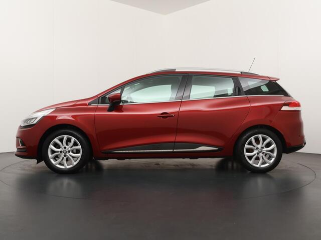 Renault CLIO Estate 1.2 120pk TCe Intens | Trekhaak | Achteruitrijcamera | Parkeersensoren V+A | Navigatie |