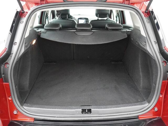 Renault CLIO Estate 1.2 120pk TCe Intens | Trekhaak | Achteruitrijcamera | Parkeersensoren V+A | Navigatie |