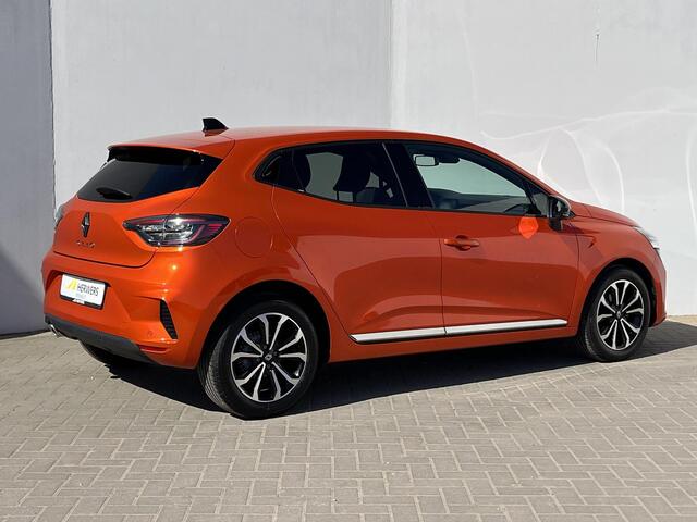 Renault CLIO 1.0 TCe 90 GPF techno / Pack Winter / Achteruitrij camera / Keyless Entry / Draadloos Apple Carplay & Android Auto / Draadloze telefoon lader / Cruise Control / Climate Control / Navigatie