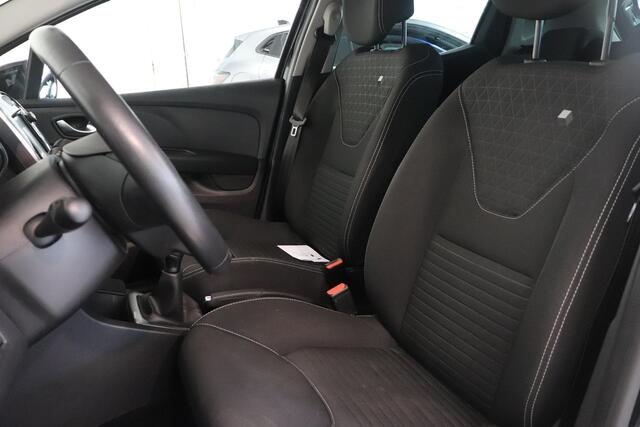 Renault CLIO 0.9 TCe Limited | Airco | Navigatie | Parkeersensor | Cruise control |