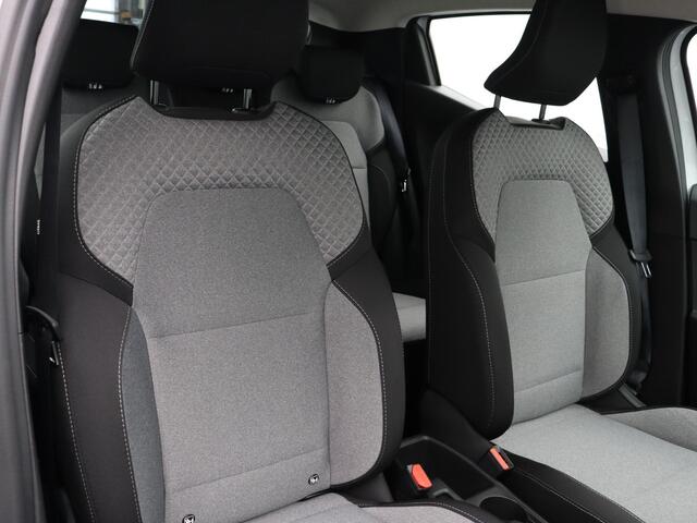 Renault CLIO 1.6 E-Tech Full Hybrid 145pk evolution | Navigatie | Parkeersensoren achter | Apple carplay |