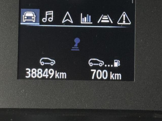 Renault CLIO 1.0 TCe 90 Evolution | Apple CarPlay / Android Auto | Parkeersensoren | DAB+ | Cruise Control