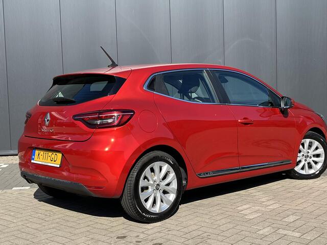 Renault CLIO TCe 100pk Bi-Fuel Intens 1e EIGENAAR | CLIMATE EN CRUISE CONTROL | SENSOREN ACHTER | KEYLESS ENTRY | LM VELGEN | APPLECARPLAY EN ANDROID AUTO | NAVIGATIE | DEALER ONDERHOUDEN |