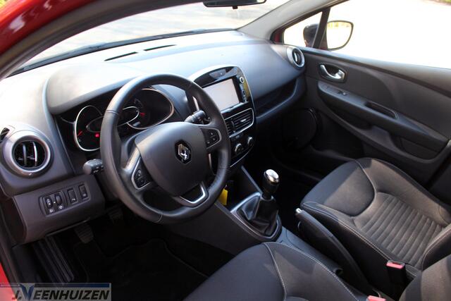 Renault CLIO Estate 0.9 TCe Limited | 2016 | Navi | Cruise |