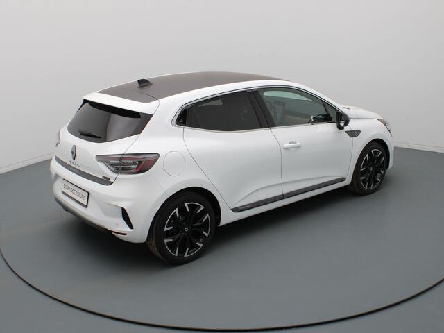 Renault CLIO STAM Limité 75 E-Tech full hybrid 145pk #31 van 75 Adapt. cruise | 360° Camera | Bose | Leder | Stoel-/stuurverwarming