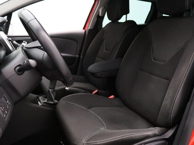 Renault CLIO Estate 0.9 TCe Expression Airco | Cruise | Navi | 16" Velgen