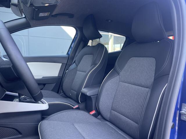 Renault CLIO 1.6 E-Tech Hybrid 145 Techno | Anfn. Trekhaak | Groot navigatie | Climate control |
