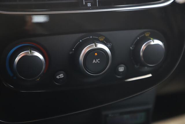 Renault CLIO Estate 0.9 TCe Zen Navigatie Carplay Android Airco Cruise Parkeersensor Elektrische Ramen