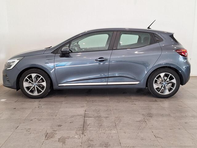 Renault CLIO 1.6 E-Tech Hybrid 140 Intens | Navigatie | Airco | Cruise Control | Apple Carplay/Android Auto | Parkeersensoren voor, achter en achteruitrijcamera