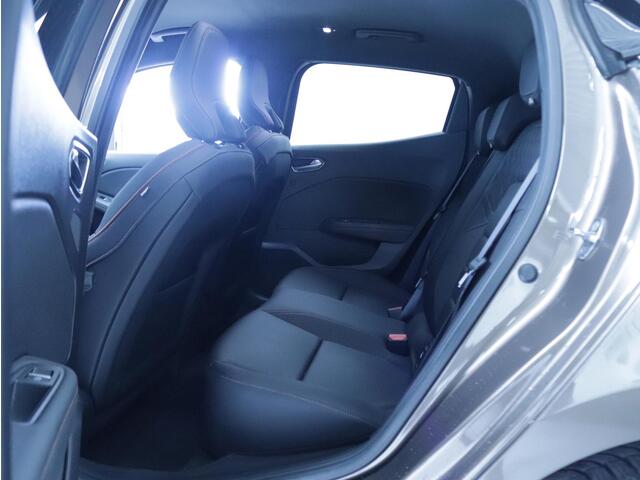 Renault CLIO 1.3 TCe Initiale Paris Leder/Stoelverwarming/Camera/Bose