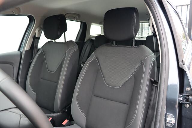 Renault CLIO Estate 0.9 TCe Zen | Stoelverwarming | Navigatie | Airco | Cruise Control