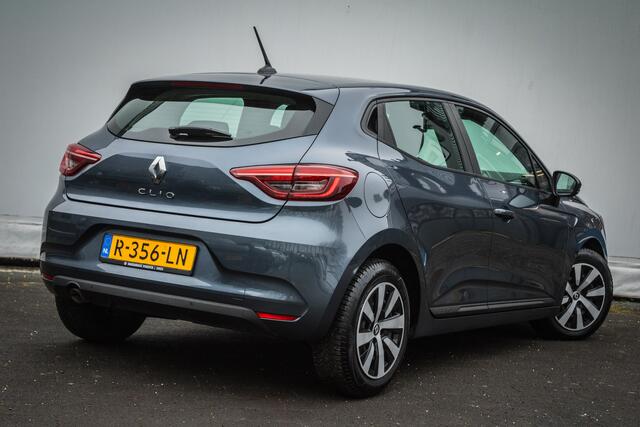 Renault CLIO 1.0 TCe 90 Equilibre Full map navigatie/ LED/ Carplay/ Airco/ Cruise control