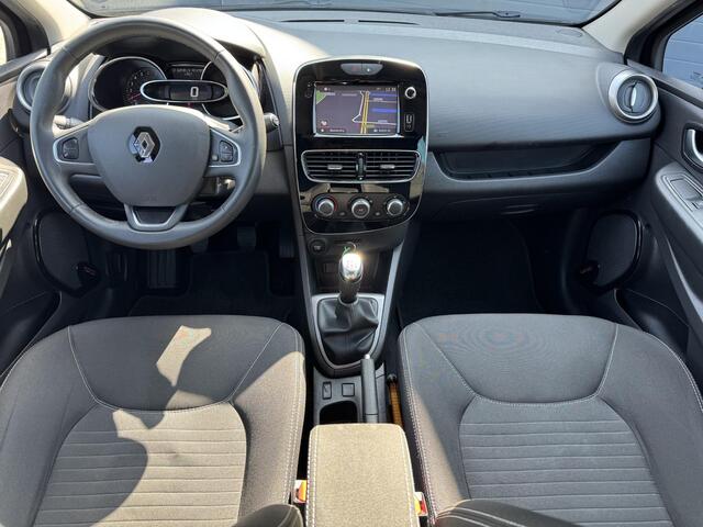 Renault CLIO 0.9 TCe Limited 2e Eigenaar,Navi,Airco,Cruise,LM Velgen,PDC Achter,Dealer Onderhouden,N.A.P,APK Tot 01-2026