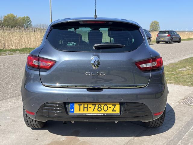 Renault CLIO 0.9 TCe Limited / Keyless / PDC. Achter / Armsteun / Elek Spiegels / 16'' LMV /