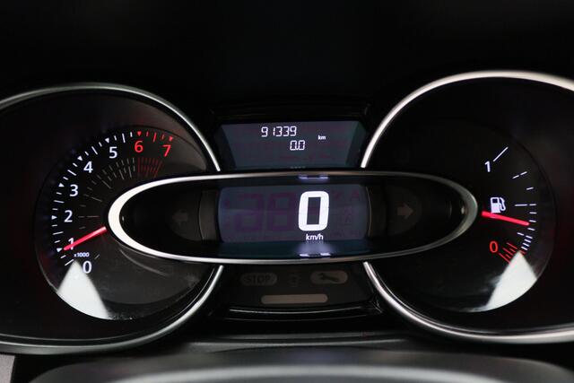 Renault CLIO Estate 0.9 TCe Limited Airco, Cruise, Apple Carply, Bluetooth, Navigatie, DAB, KeyLess, PDC, 16''