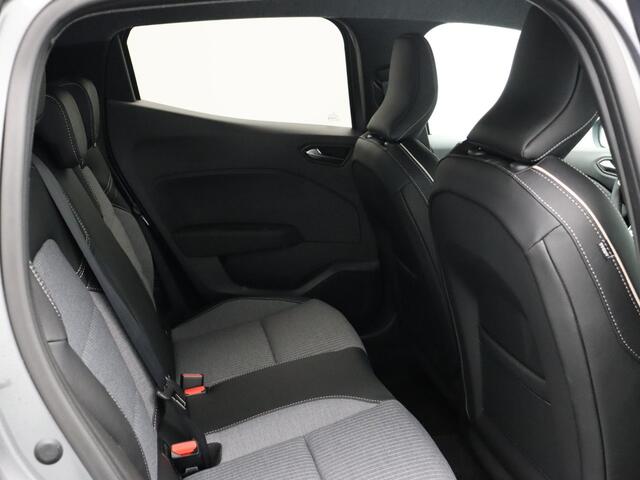 Renault CLIO E-Tech Full Hybrid 145pk techno | Grootscherm navigatie | 17" Lichtmetalen velgen | Digitaal dashboard |