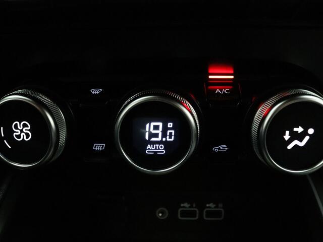 Renault CLIO 1.6 E-Tech Full Hybrid 145 techno Camera | Cruise | Climate | Navi | Parkeersens. achter