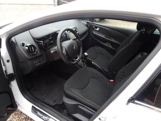 Renault CLIO 0.9 TCE LIMITED
