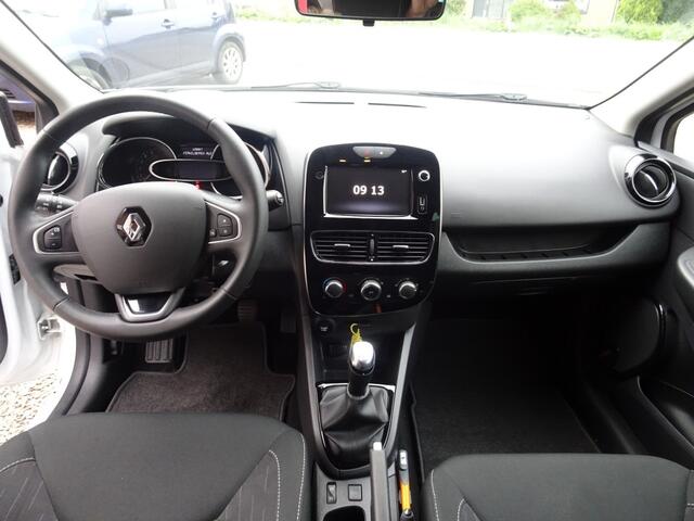Renault CLIO 0.9 TCE LIMITED
