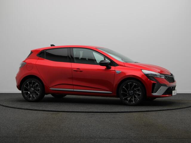 Renault CLIO 1.6 E-Tech Full Hybrid 145pk esprit Alpine | 360 graden camera | Stoel- en stuurverwarming | 17" "La Fleche" velgen |