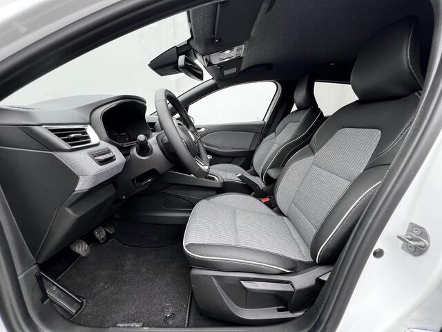 Renault CLIO 1.0 TCe 90 GPF techno / Dealer onderouden / 3.810 km / Trekgewicht 900 kg / Navigatie / Camera / Apple Carplay & Android Auto / Climate Control /