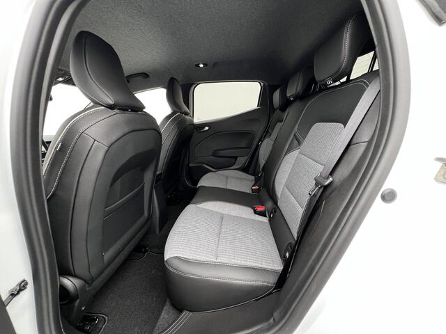 Renault CLIO 1.0 TCe 90 GPF techno / Dealer onderouden / 3.810 km / Trekgewicht 900 kg / Navigatie / Camera / Apple Carplay & Android Auto / Climate Control /