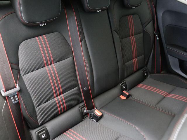 Renault CLIO 100pk TCe R.S. Line | 360 graden camera | Apple Carplay/Android Auto | Groot scherm | Climate control |