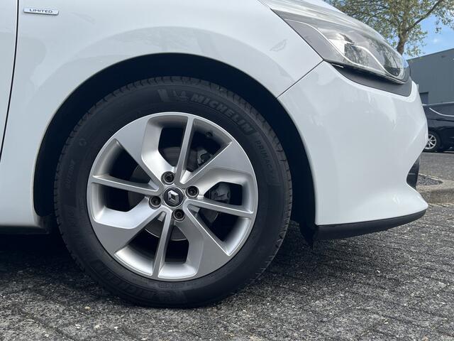 Renault CLIO 0.9 TCe Eco2 Limited