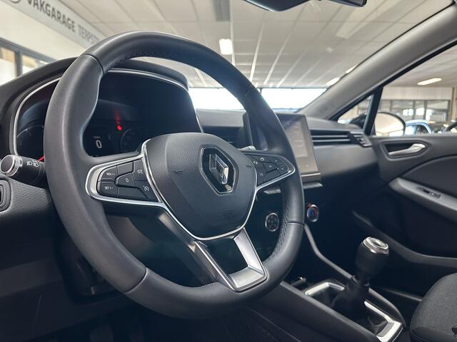 Renault CLIO 1.0 TCe Zen/ LED Koplampen/ DAB+/ Apple + Android/ Lane-Assist./ Navi/ Airco/ Cruise/ Elek. pakket/ Isofix/ Bluetooth/ Multi. LEDER. Stuur/ Chroom/ PDC/ LED Dagrijverl.
