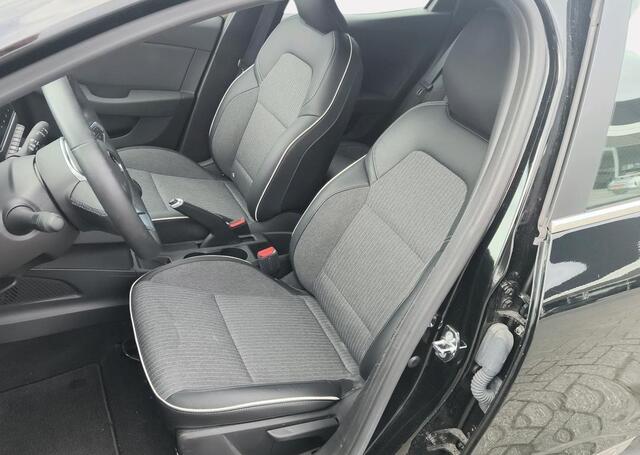 Renault CLIO 1.6 E-Tech Hybrid 145 Intens