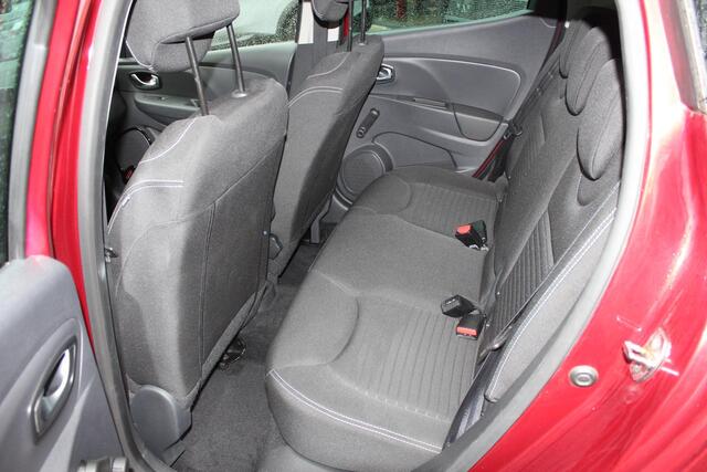 Renault CLIO 0.9 TCe Limited 90 pk Navigatie, Airco, Cruise controle, PDC, LMV
