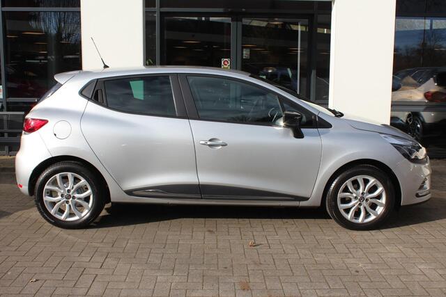 Renault CLIO 0.9 TCe Limited 90 pk Clima, Cruise contr., Navigatie, LMV