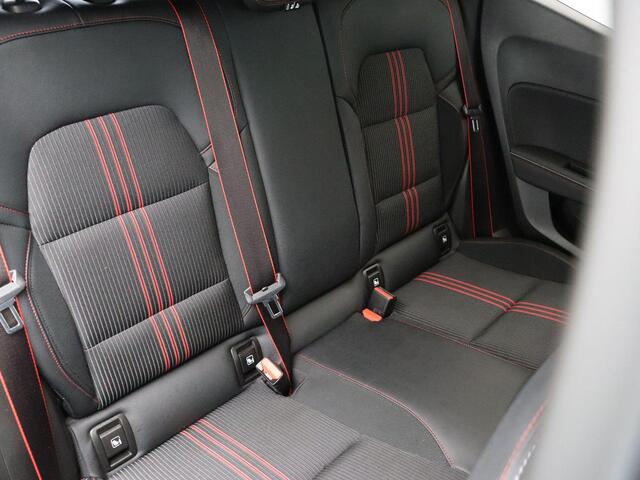 Renault CLIO TCe 90pk R.S. Line | Dealer onderhouden | Groot scherm | 360 graden camera | Climate control |