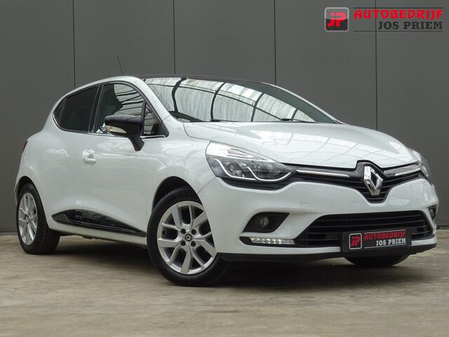 Renault CLIO 0.9 TCe Limited * PDC * TREKHAAK * DEALER ONDERH. !!
