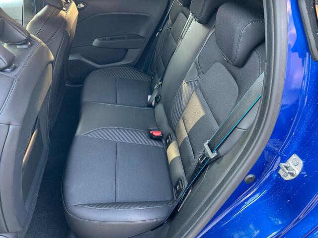 Renault CLIO 1.6 E-Tech Full Hybrid 145 esprit Alpine 360 CAMERA