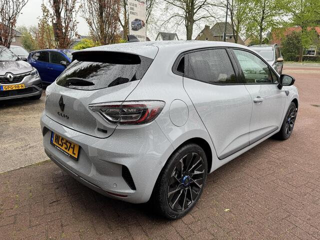 Renault CLIO 1.6 E-Tech Full Hybrid 145 esprit Alpine