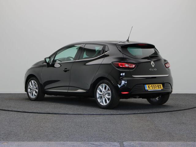 Renault CLIO 90pk TCe Intens | Parkeersensoren achter | Navigatie | Climate control | Cruise control |