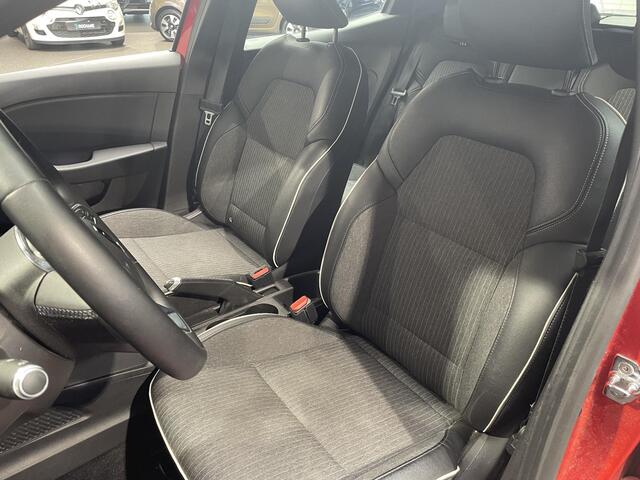 Renault CLIO 1.0 TCe Intens Airco | CarPlay | parkeersensoren