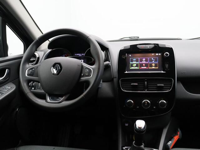 Renault CLIO Estate TCe 90pk Zen | Trekhaak | Navigatie | Airco | Cruise control |