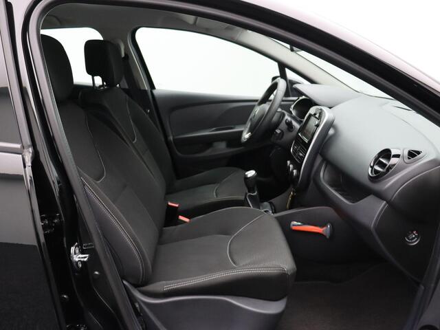Renault CLIO Estate TCe 90pk Zen | Trekhaak | Navigatie | Airco | Cruise control |