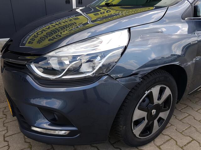 Renault CLIO Estate 0.9 TCe Limited