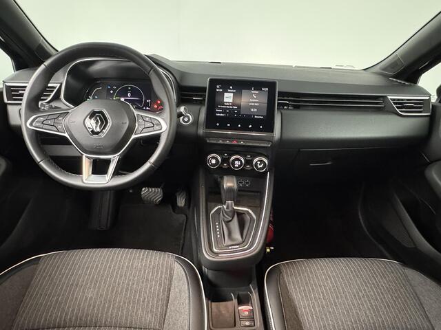 Renault CLIO 1.6 E-Tech Hybrid 140 Intens | Afneembare Trekhaak | Apple CarPlay / Android Auto | Parkeersensoren | Lichtmetalen Velgen 17"