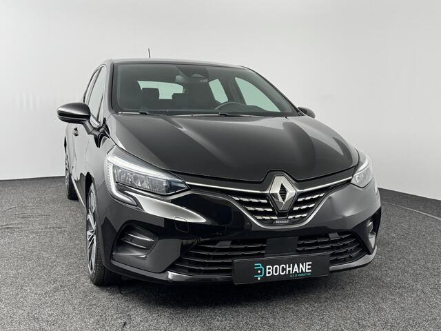Renault CLIO 1.6 E-Tech Hybrid 140 Intens | Afneembare Trekhaak | Apple CarPlay / Android Auto | Parkeersensoren | Lichtmetalen Velgen 17"