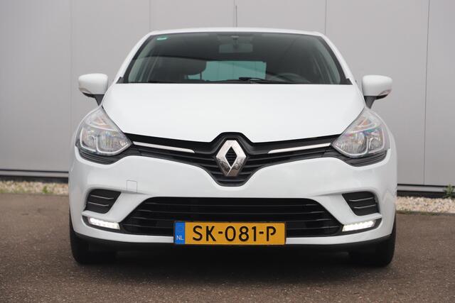 Renault CLIO 1.5 dCi Ecoleader Zen Trekhaak Navigatie Airco Cruise Control Bluetooth LED