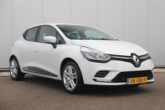 Renault CLIO 1.5 dCi Ecoleader Zen Trekhaak Navigatie Airco Cruise Control Bluetooth LED