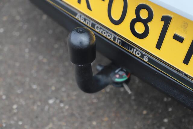 Renault CLIO 1.5 dCi Ecoleader Zen Trekhaak Navigatie Airco Cruise Control Bluetooth LED