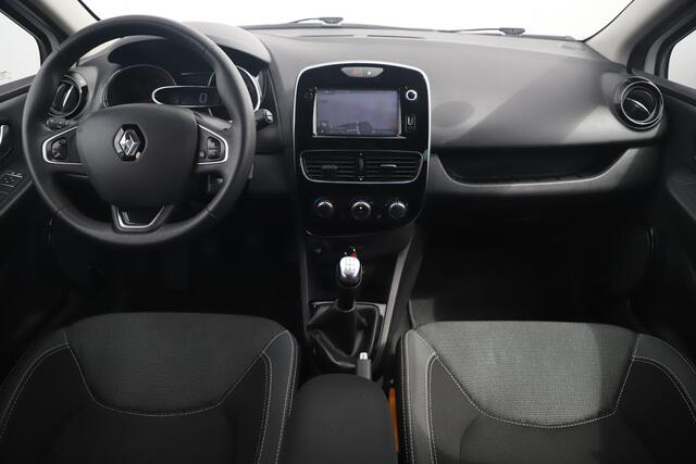 Renault CLIO 1.5 dCi Ecoleader Zen Trekhaak Navigatie Airco Cruise Control Bluetooth LED