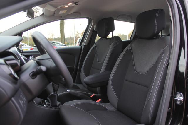 Renault CLIO 1.2 TCe Zen / Navigatie / 16'' / DAB / Cruise Control